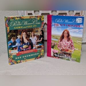 The Pioneer Woman Cooks Set of 2 Cookbooks "Come & Get It", "The New Frontier"